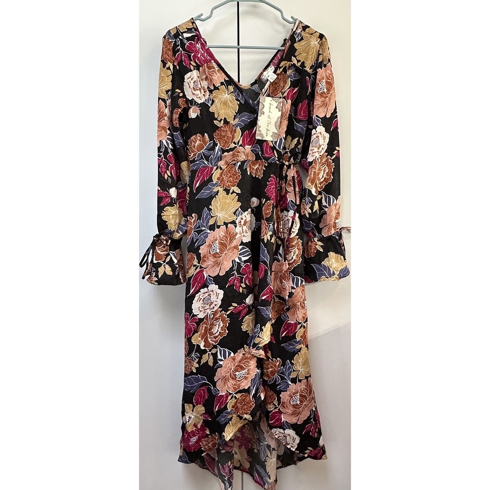 Band Of‎ The Free Dress Womens Small Black Berry Floral High Low Long Sleeve Tie